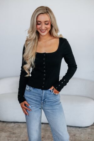 Brynna Knit Top